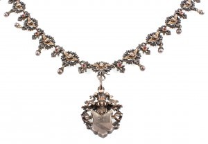 Jewellery photo of antique collier, silver