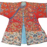 Imperial Dragon Robe, China, c. 135 x 117 x 70 cm, starting bid: €2,400