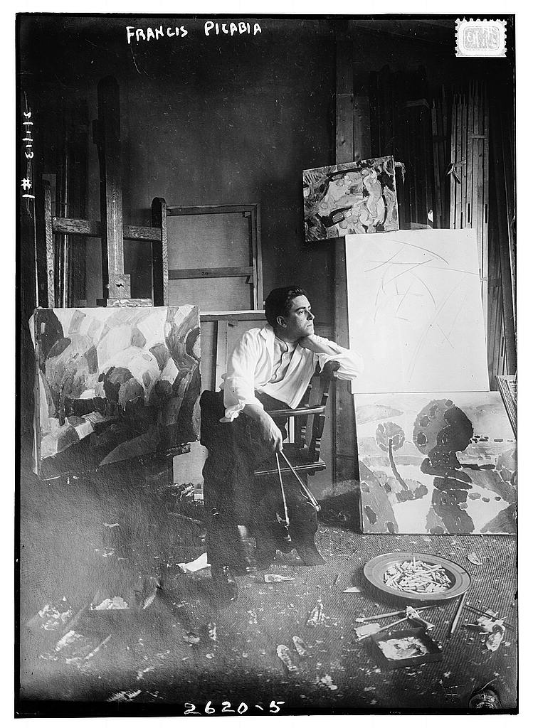 Francis Picabia in seinem Atelier Foto: Wikimedia – Library of Congress 