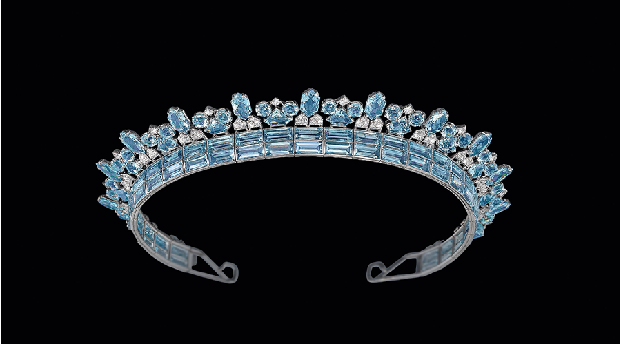 Cartier Art Deco Aquamarin-Diadem, Diamanten zus. ca. 4 ct, Aquamarine zus. ca. 70 ct, Arbeit um 1930–1935 erzielter Preis € 582.800